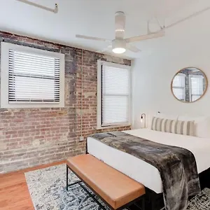  Apartment Sophisticated Downtown United States